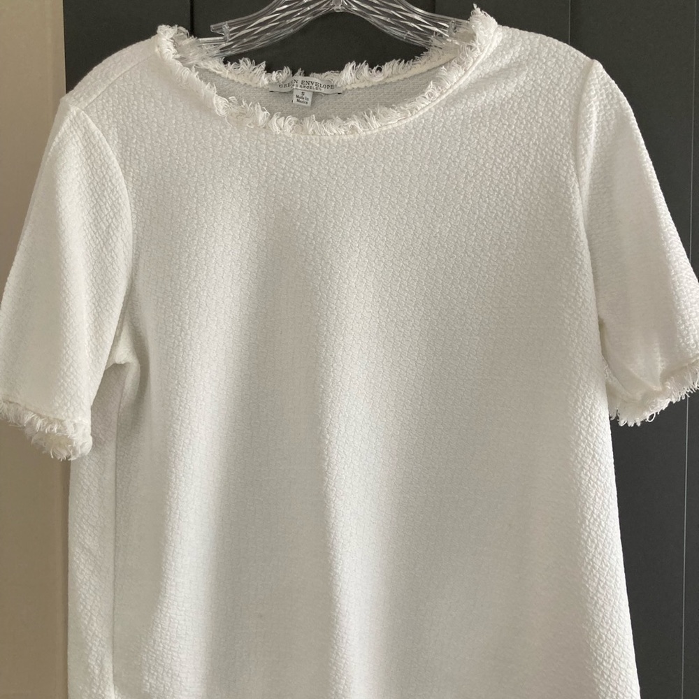 Green Envelope LA- White T-shirt with fringed trim ( S)